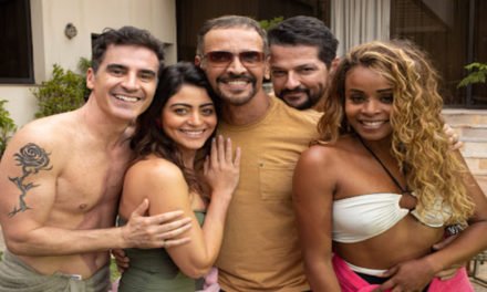 Dois + Dois | Filme chega para quebrar barreiras de maneira leve e divertida