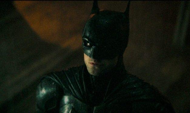 The Batman | Filme com Robert Pattinson ganha trailer sombrio e eletrizante