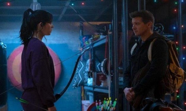 Hawkeye | Gavião Arqueiro e Kate Bishop estrelam novo teaser em clima natalino