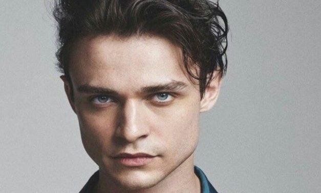 Thomas Doherty se junta ao elenco do filme de terror contemporâneo ‘The Bride’