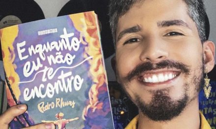 Pedro Rhuas une musicalidade e literatura