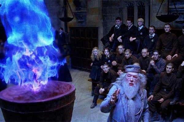Dumbledore em "Harry Potter e o Cálice de Fogo" / Warner Bros