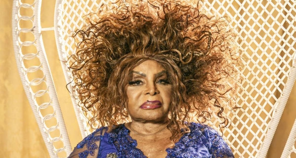 Morre a cantora Elza Soares, aos 91 anos