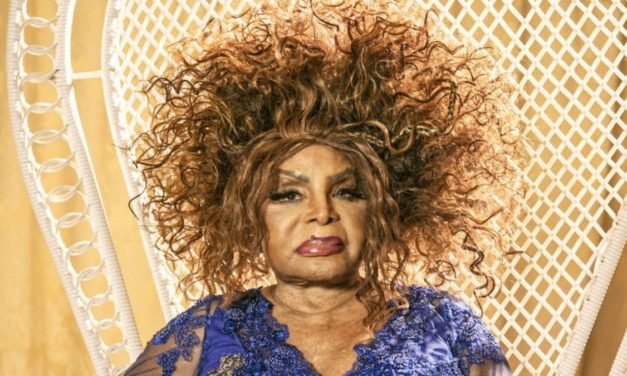 Morre a cantora Elza Soares, aos 91 anos