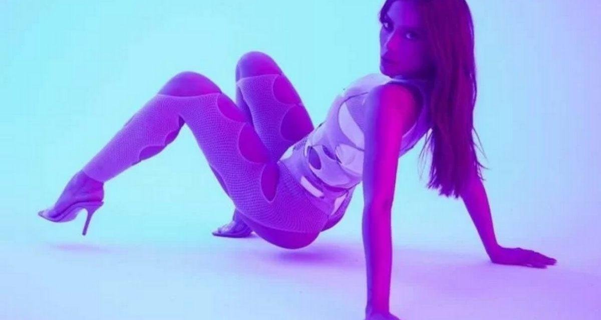 Sequência de recordes: Anitta no top 5 global do Spotify