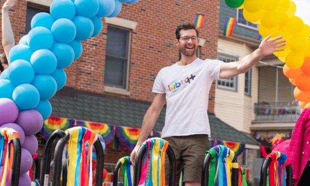 Bros: Comédia romântica gay da Universal Pictures ganha trailer