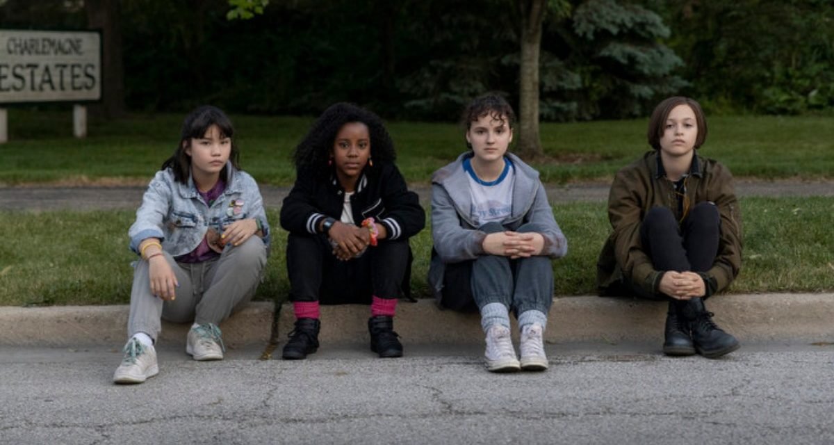 Paper Girls: nova série do Prime Video ganha trailer e pôster oficial
