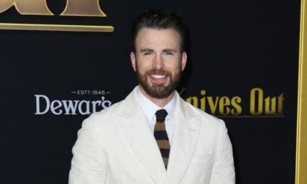 Pain Hustlers: Chris Evans entra para elenco de filme com Emily Blunt