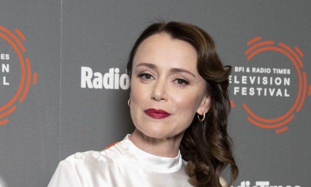 Orphan Black: Echoes | Keeley Hawes entra para elenco da série
