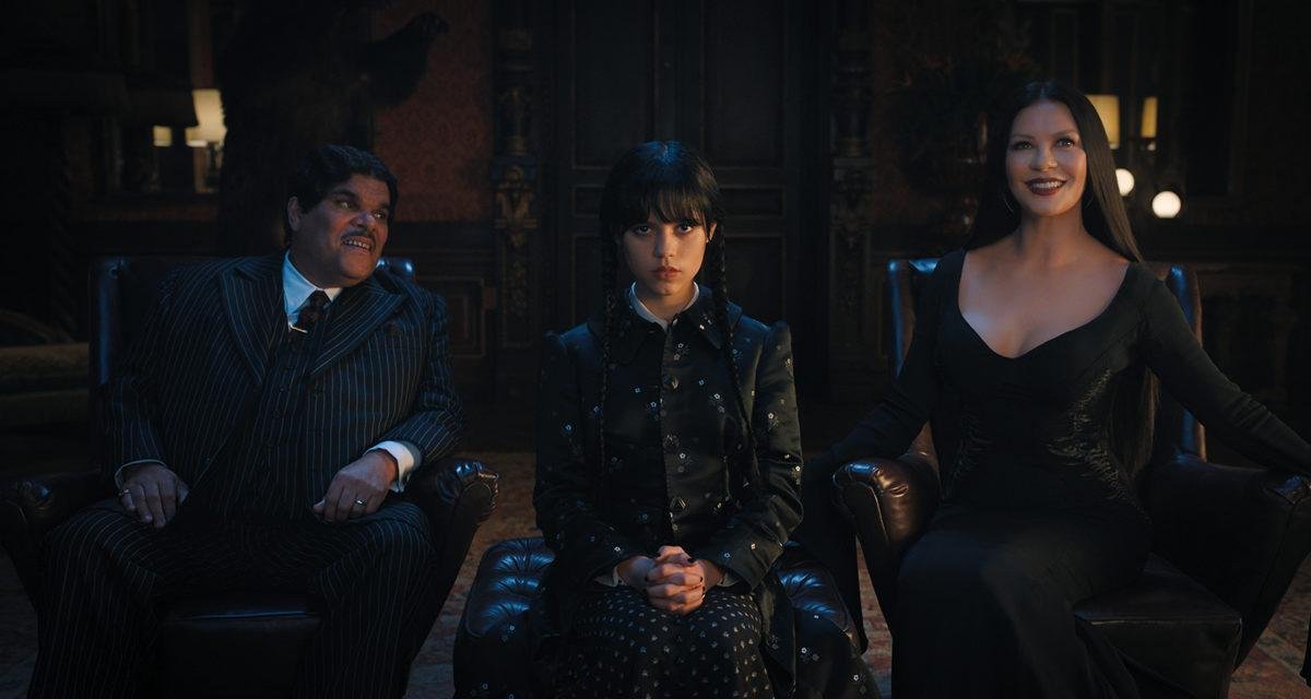 Wednesday | Série ganha teaser e foto oficial com “A Família Addams”