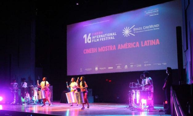 Abertura do 16º CineBH teve homenagem a Rejane Faria e muita música