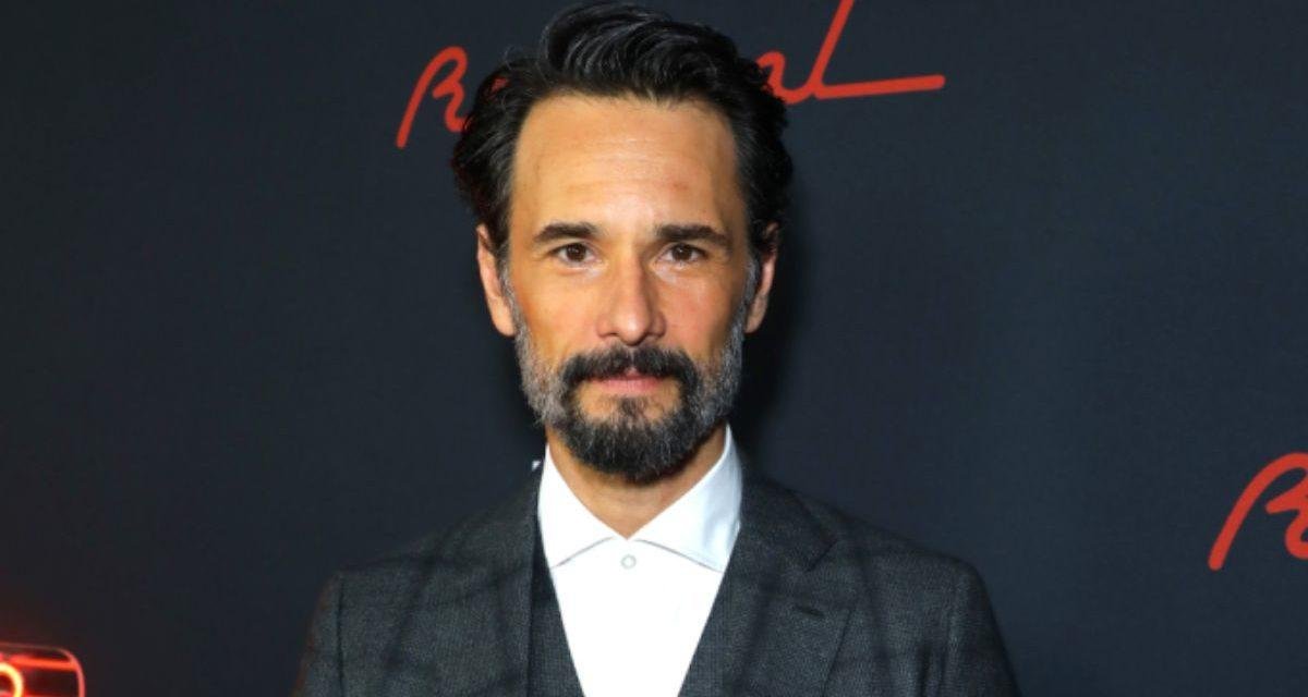 Wolf Pack: Rodrigo Santoro irá estrelar em derivado de Teen Wolf