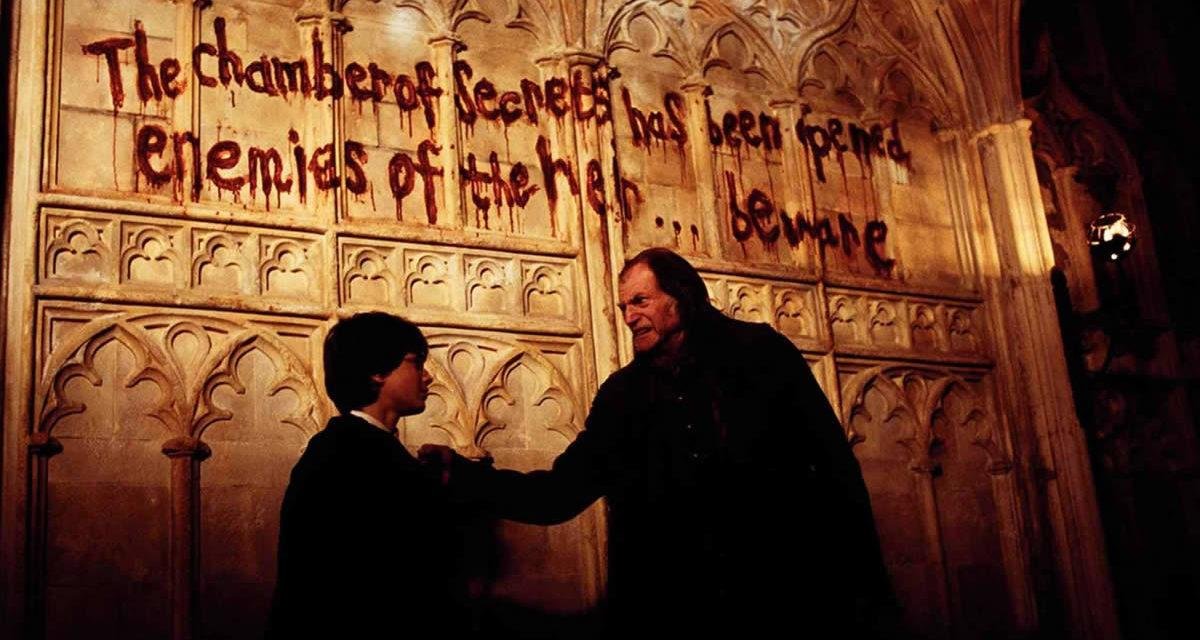 Harry Potter E A Câmara Secreta retorna aos cinemas celebrando 20 anos de filme.