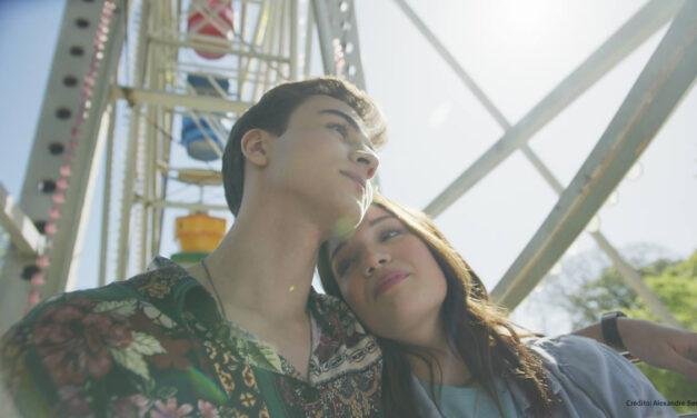 Filme de Hsu Chien com Giulia Benite e Vitor Figueiredo em produção