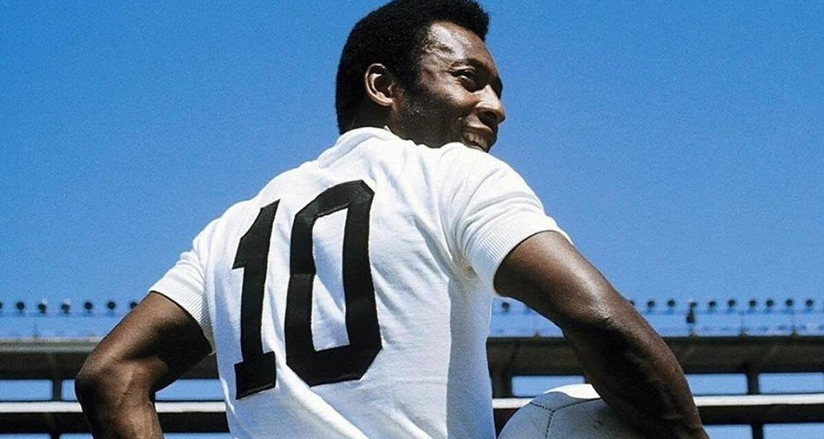 Canal Brasil exibe programação especial em homenagem a Pelé
