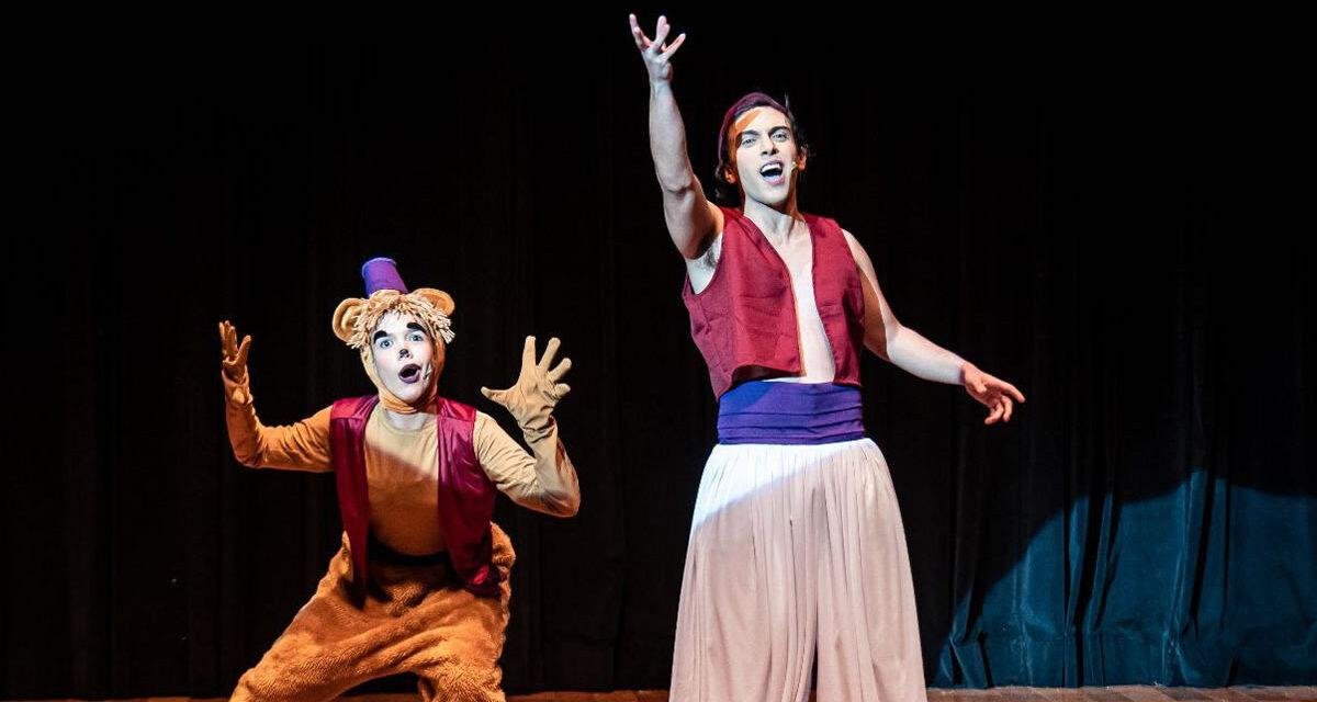 Paródia do filme Aladdin segue em cartaz no Rio de Janeiro