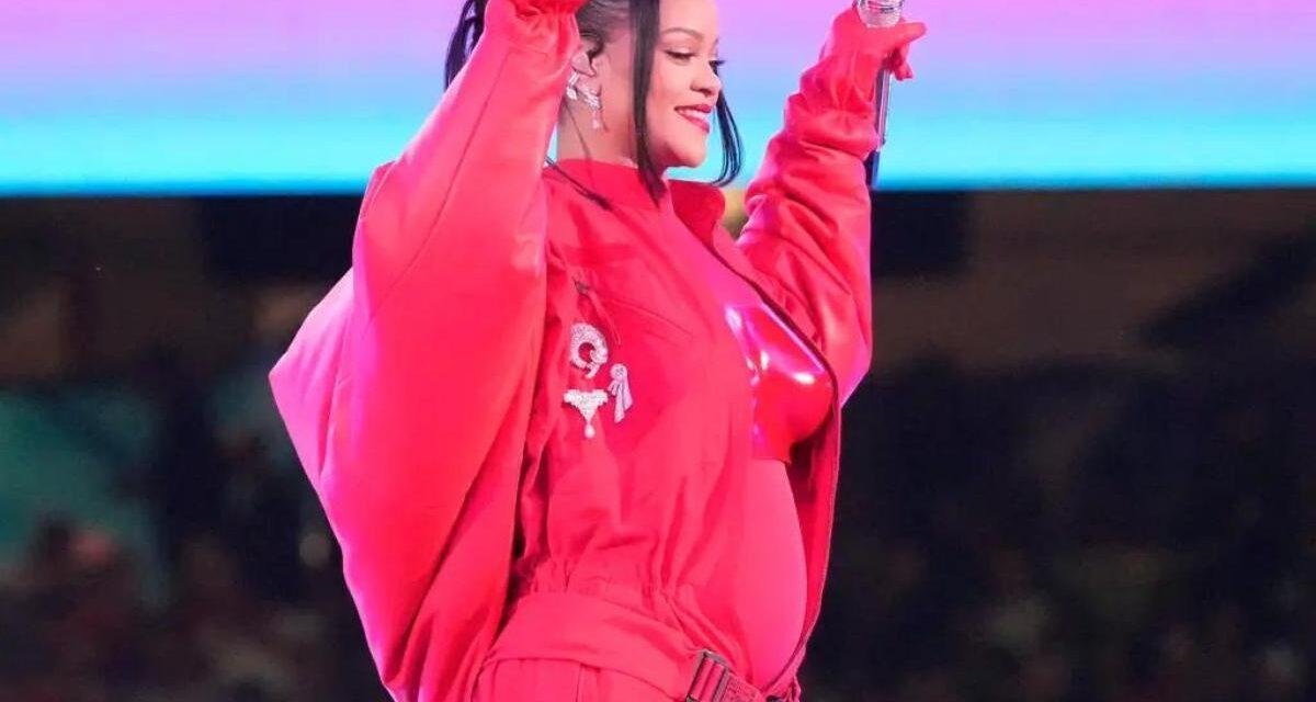Rihanna está grávida, confirma representante da cantora