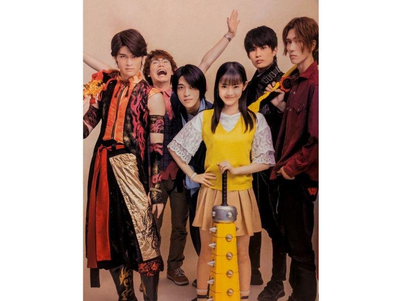 Análise | Avataro Sentai Donbrothers: O fim de uma era;
Elenco Completo de Avataro Sentai Donbrothers