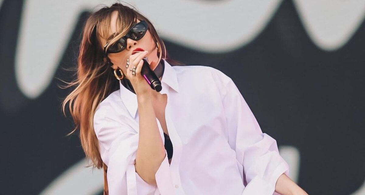 Suki Waterhouse: tudo o que você precisa saber sobre a artista