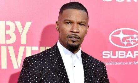 Jamie Foxx: internado, ator envia recado à fãs