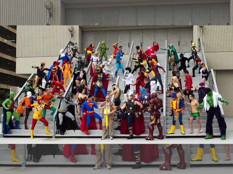 Liga da Justiça vs. Vingadores