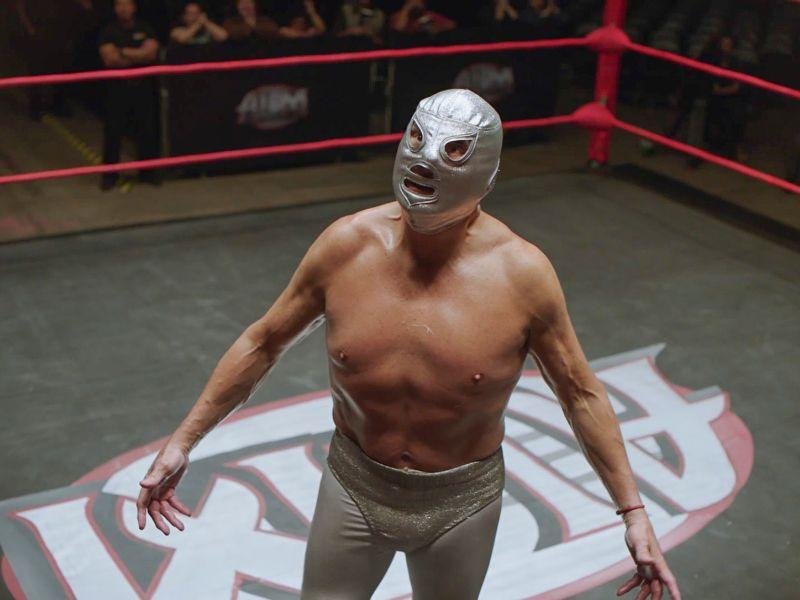 Cassandro | O filme do astro da luta livre que revolucionou o papel dos exóticos;

El Hijo del Santo