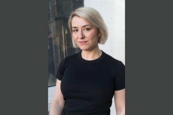 Sasha Laurens autora