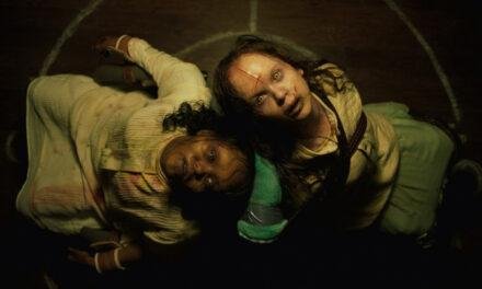 O Exorcista: O Devoto | Filme ganha novo trailer aterrorizante