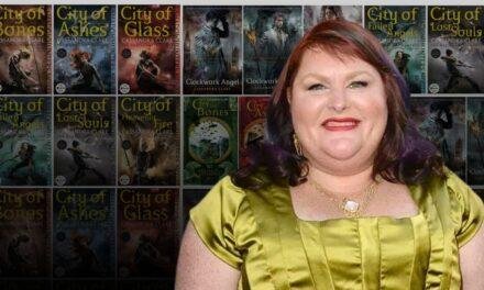 O Portador da Espada: Livro de Cassandra Clare chega em outubro