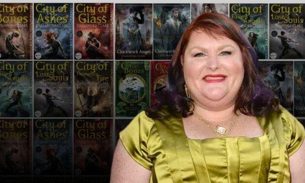 O Portador da Espada: Livro de Cassandra Clare chega em outubro