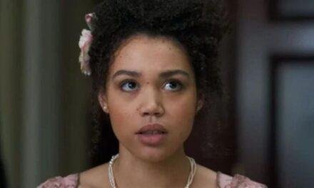 Bridgerton | Atriz Ruby Barker relata descaso da Netflix com sua saúde mental