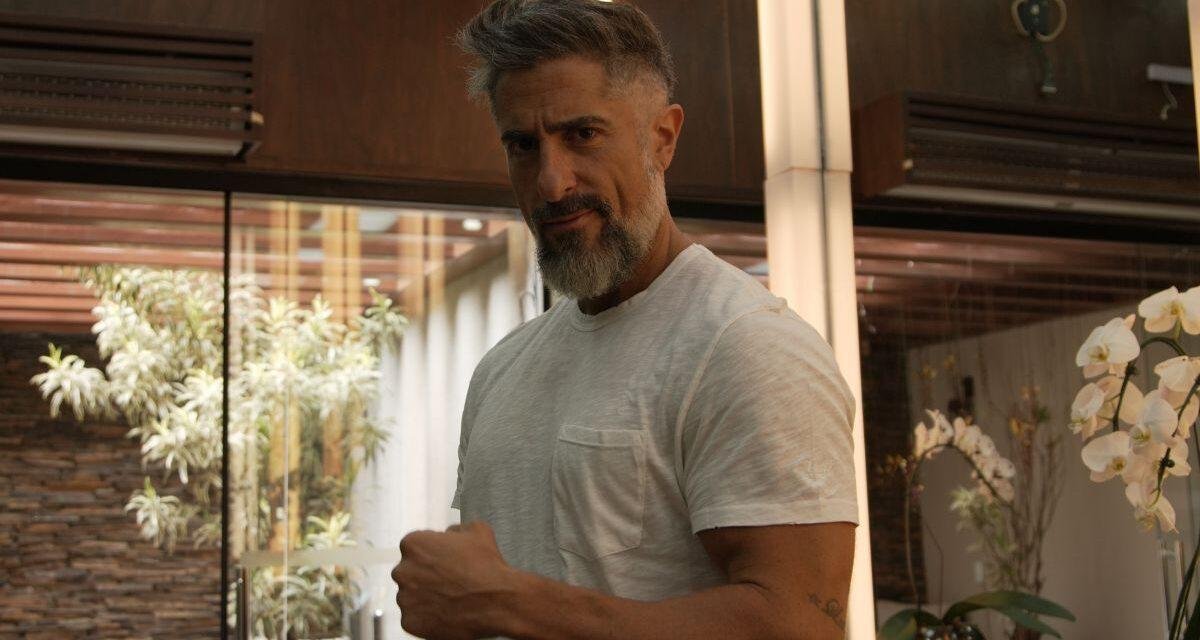 Marcos Mion muda o visual para ser lutador de MMA em novo filme
