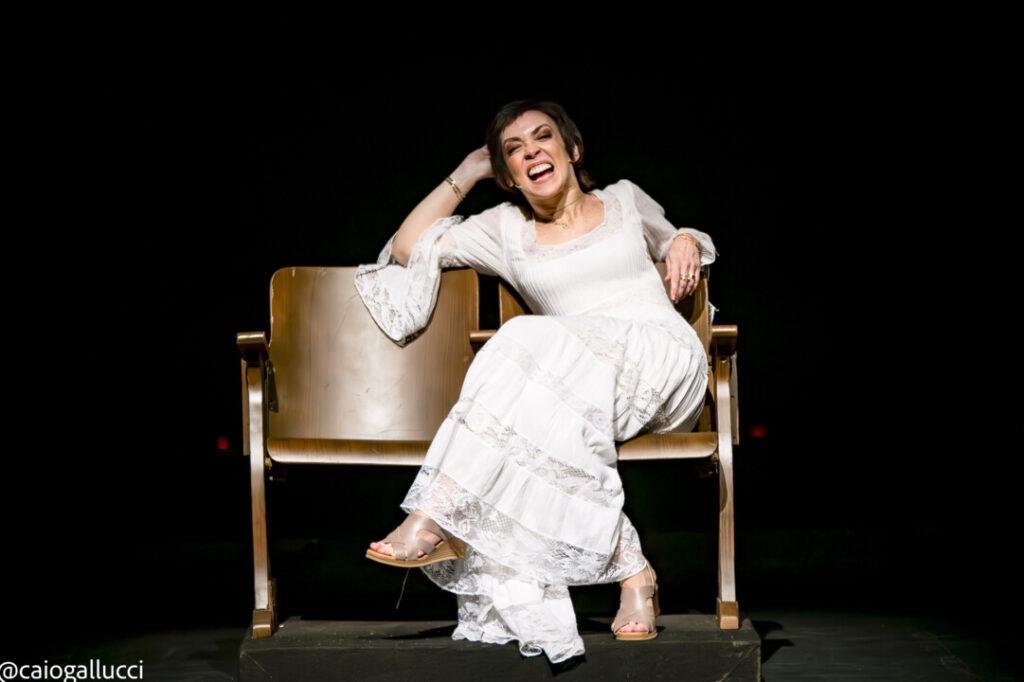 Elis, A Musical