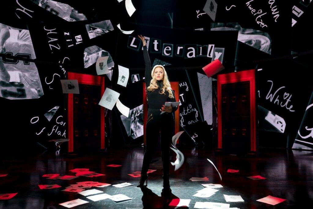 Renée Rapp em Meninas Malvadas: O Musical.