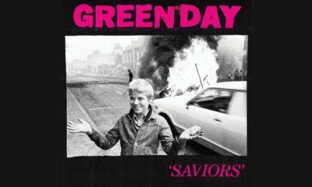 Review | Green Day retorna às origens com o álbum Saviors
