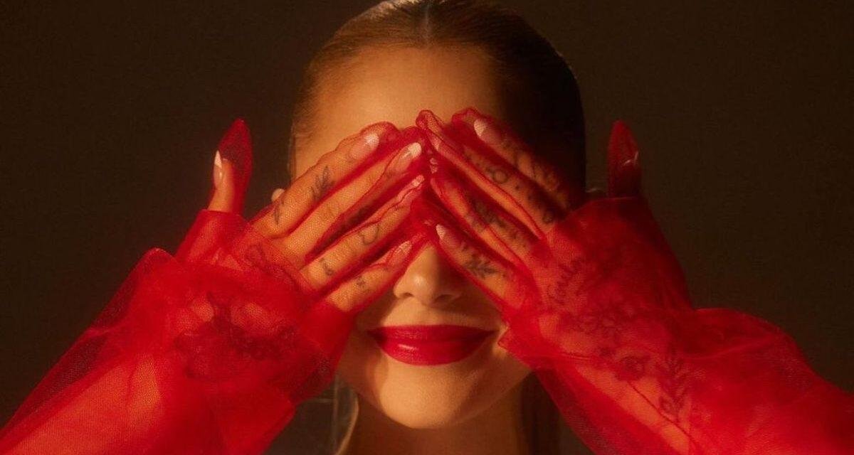 Eternal Sunshine | Ariana Grande mostra bastidores do álbum