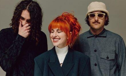 Paramore cancela show, desativa site e apaga todas as fotos