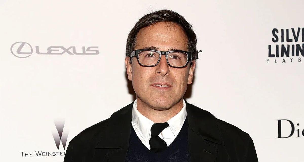 David O. Russell vai dirigir cinebiografia de Linda Ronstadt com Selena Gomez
