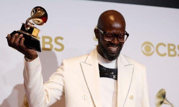 DJ e produtor sul-africano Black Coffee chega ao Brasil para turnê