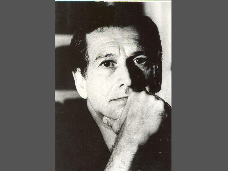 O escritor e jornalista, Fernando Sabino foi homenageado através da lei 14.794, que institui 2024 como o "Ano Nacional Fernando Sabino". 