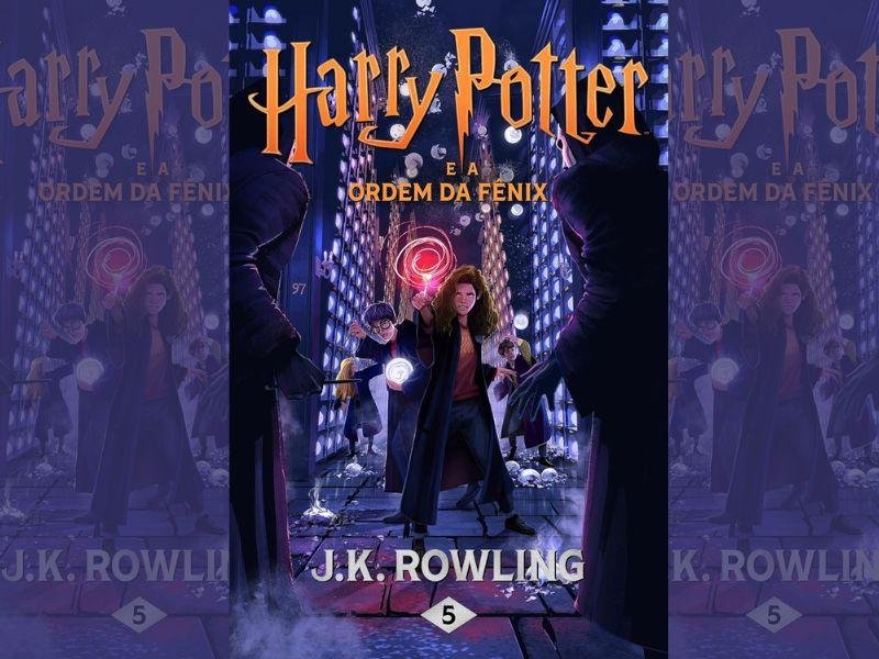 Confira a ordem de leitura dos livros do universo de Harry Potter e fique por dentro da jornada do bruxo mais famoso do mundo.