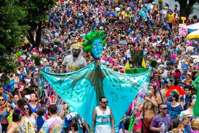 Bloco de Carnaval Pena de Pavão de Krishna