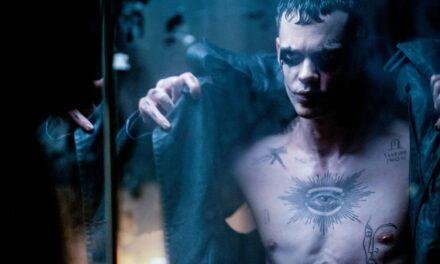 O Corvo | Filme ganha primeiras imagens com Bill Skarsgård