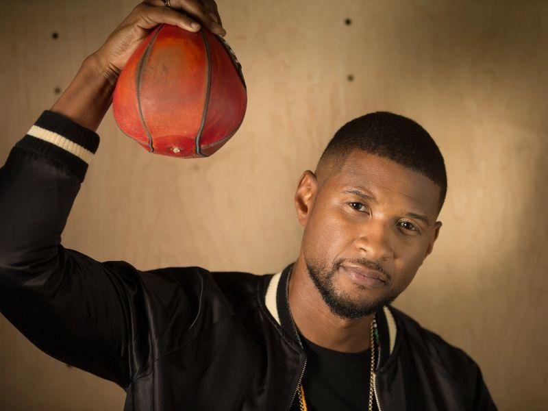 Usher no Super Bowl 2024