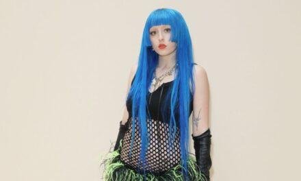 Ashnikko no Brasil: cantora anuncia shows em SP e RJ em maio