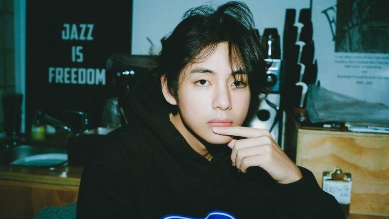 Kim Taehyung FRI(END)S