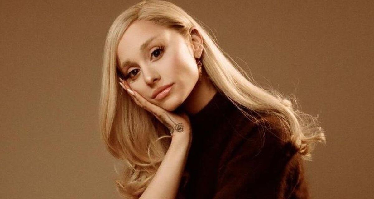 We Can’t Be Friends: Ariana Grande quer apagar memória em teaser de novo clipe