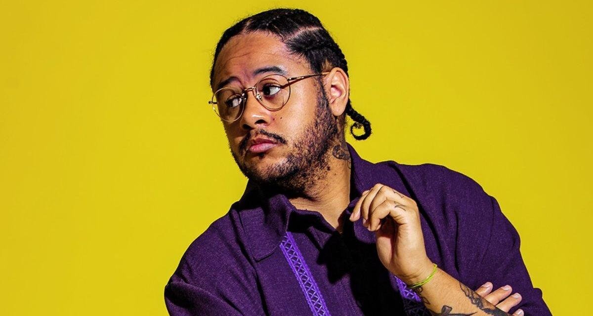 Emicida inicia Gira Final da turnê AmarElo com espetáculo grandioso em BH; saiba tudo sobre o show