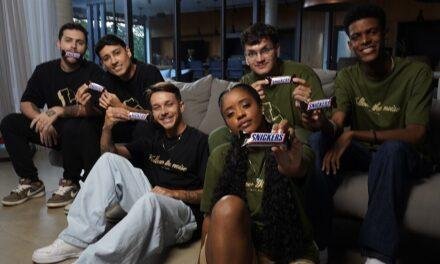Parceria de gigantes: SNICKERS® é o novo patrocinador da LOUD