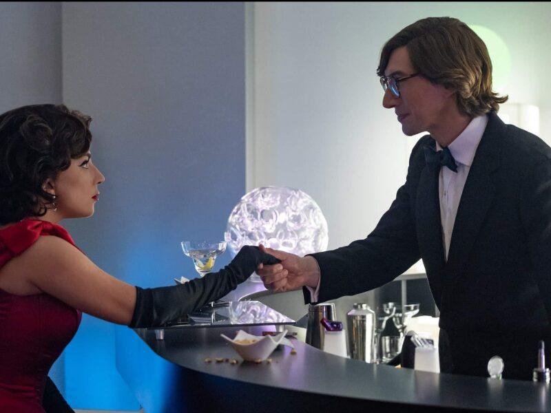 Lady Gaga e Adam Driver como Patrizia Reggiani e Maurizio Gucci no filme Casa Gucci.